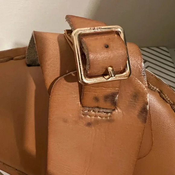 🔥American Eagle sandals🔥 - Picture 2 of 4